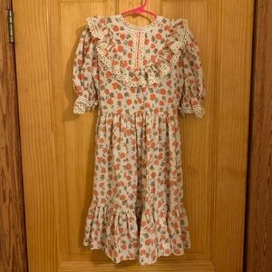 Vintage little girls dress